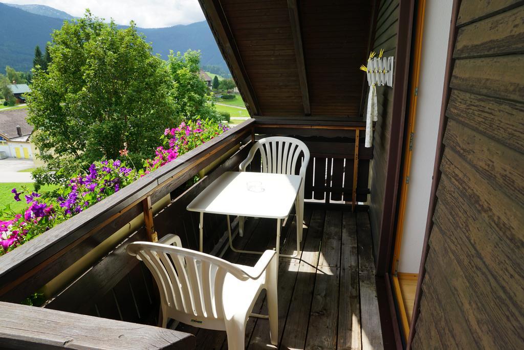 Gaestehaus Kuehnle Pichl bei Aussee Exterior photo